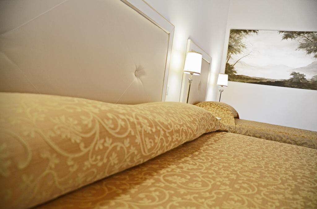 Hotel Villa Borghesi Corte dei Cortesi Pokoj fotografie